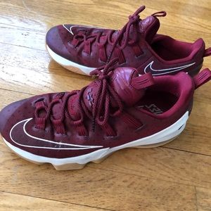 Lebron 14s size 10.5